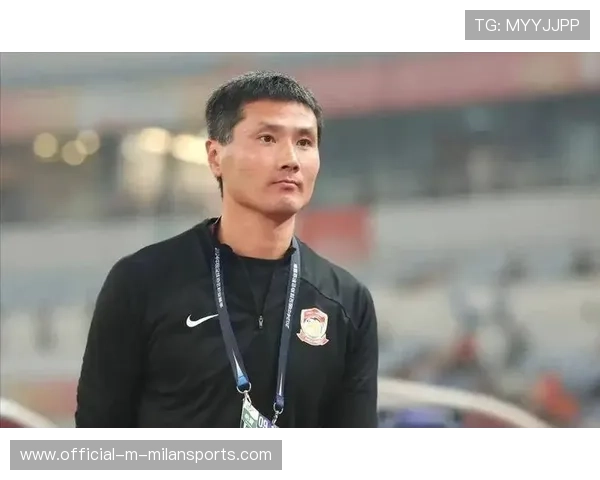 国足主帅团队再度扩编，2021年国足主帅